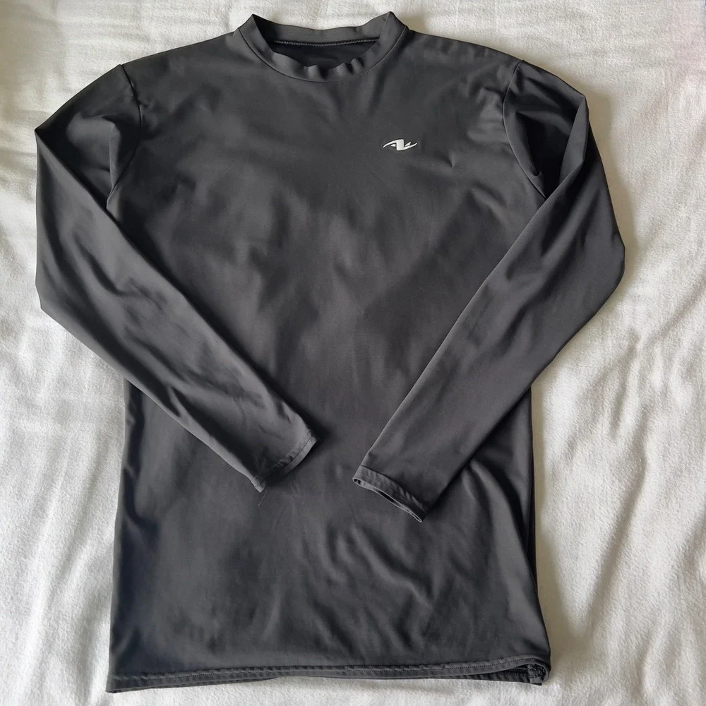 Athletic Works Mens XL Gray Long Sleeve Compression Shirt Base Layer Gym Top